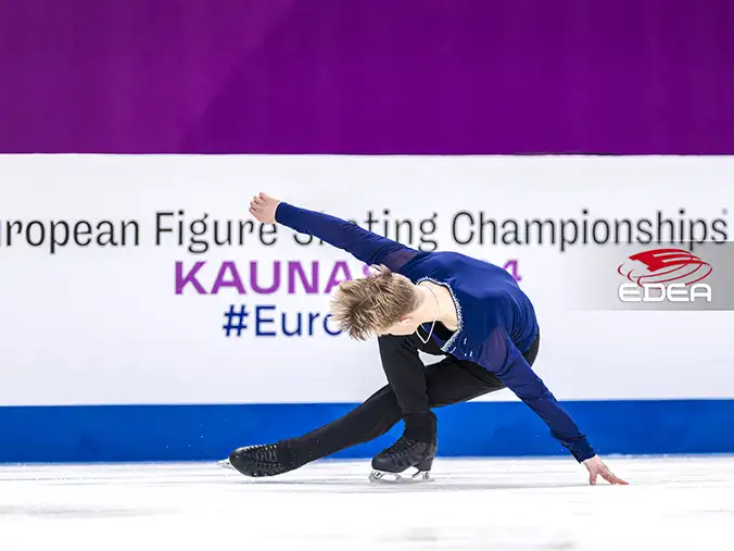 Ice Gallery Skates U.S.